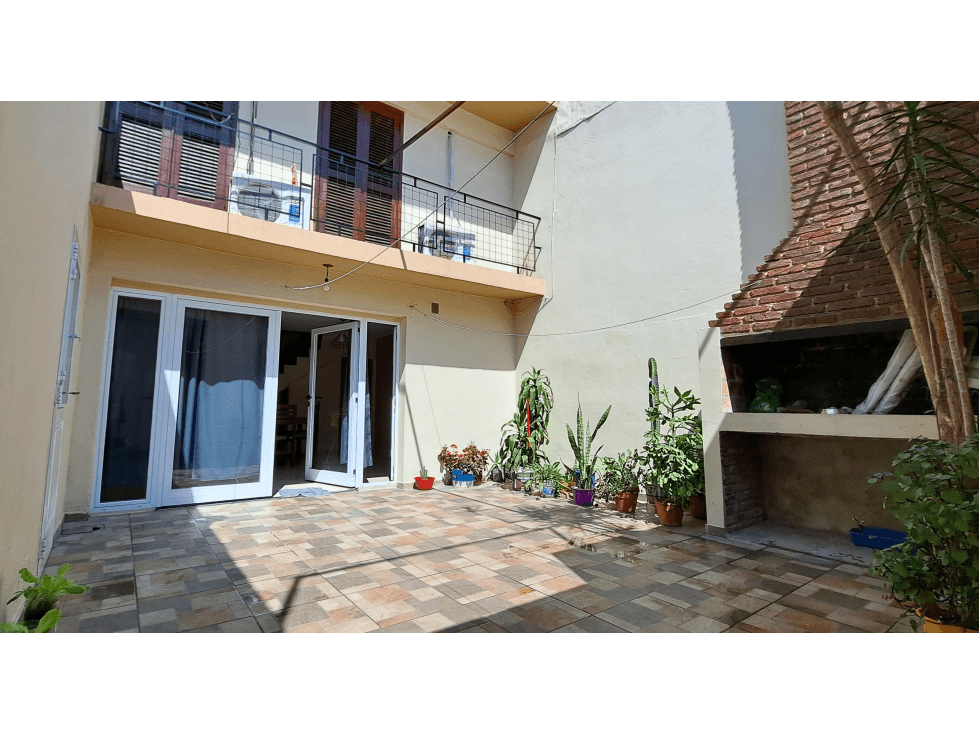 Venta Casa 3 dormitorios Microcentro. Apta Credito — foto 3