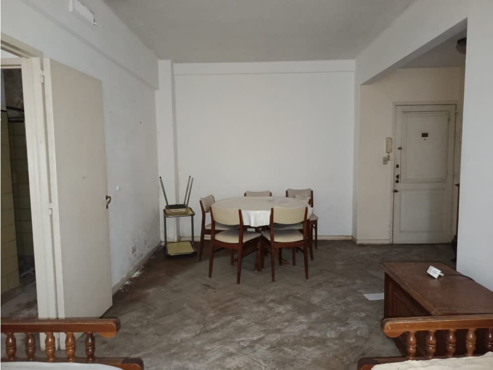 2 AMBIENTES LUMINOSO EN OPORTUNIDAD — foto 1
