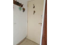 2 AMBIENTES C/DEPENDENCIA A LA CALLE C/BALCON ATERRAZADO