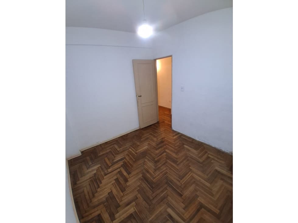 DEPARTAMENTO EN CABA — foto 1
