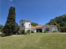 CASA QUINTA EN VENTA GRAL. RODRIGUEZ