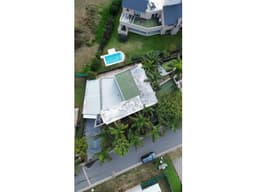 VENDO EN JARDIN INGLES VALLE ESCONDIDO CASA 3 DORMITORIOS