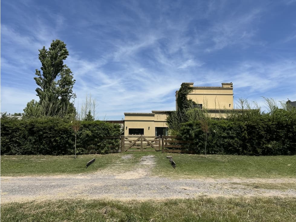 HERMOSA CASA EN CHACRAS DON JOSÉ — foto 2