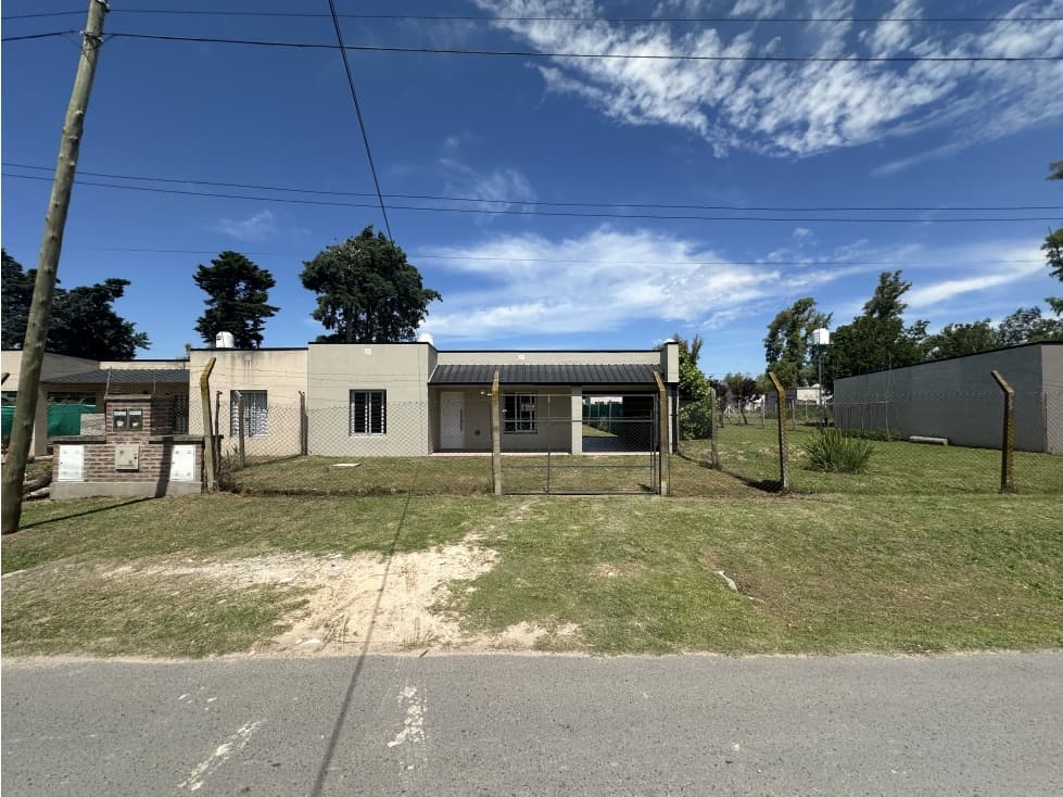 LINDA CASA SOBRE GALVEZ!!!! — foto 2