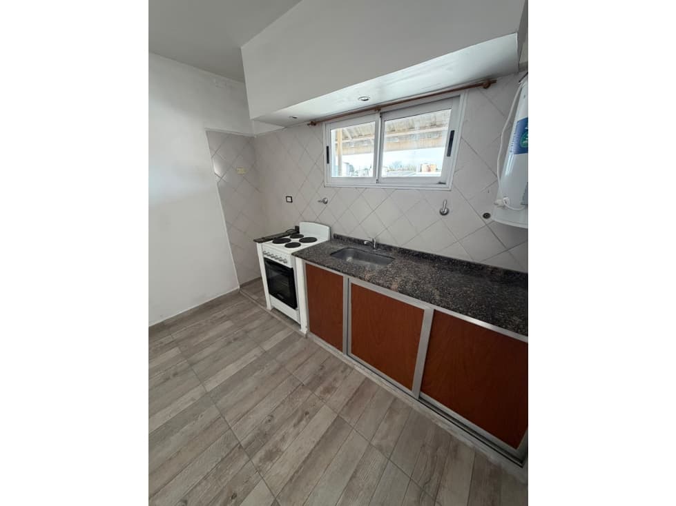 VENTA DEPARTAMENTO CENTRICO 2 AMBIENTES EN ALTE. BROWN 1205 — foto 4