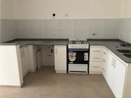 DEPARTAMENTO EN VENTA SOBRE AV. SAN MARTÍN, EL BOLSÓN CA-356