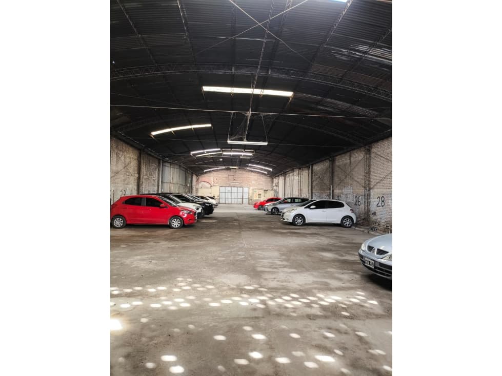 Galpón B° Alberdi — foto 5