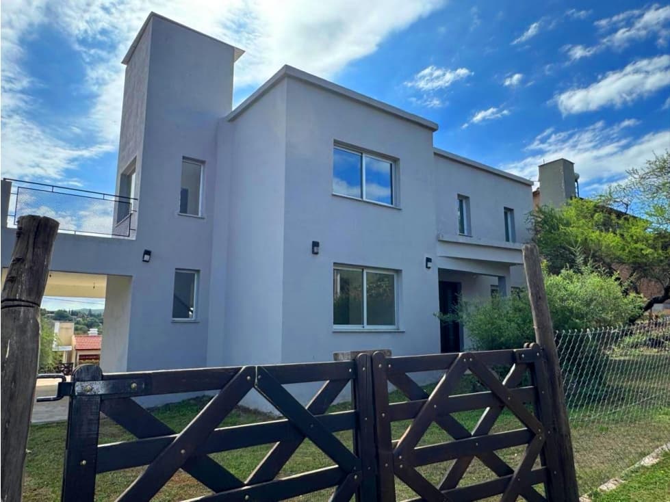 VENTA CASA EN MAYU SUMAJ LOMAS DEL REY BARRIO CERRADO — foto 3