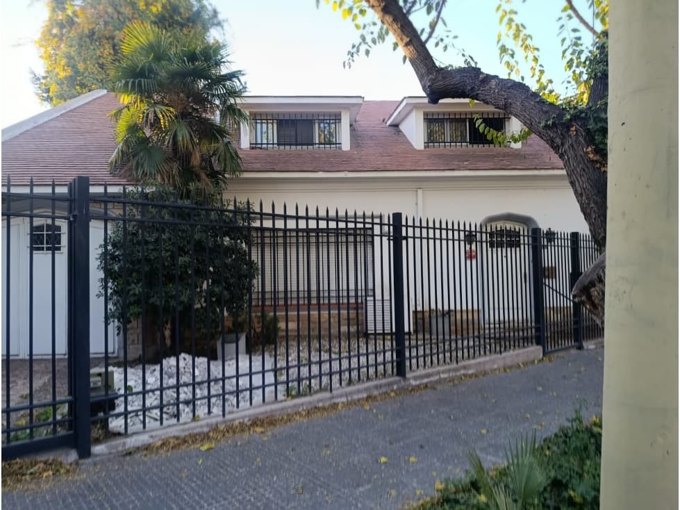 VENTA - CASA - 4 DORMITORIOS - CIUDAD - BARRIO BOMBAL — foto 1