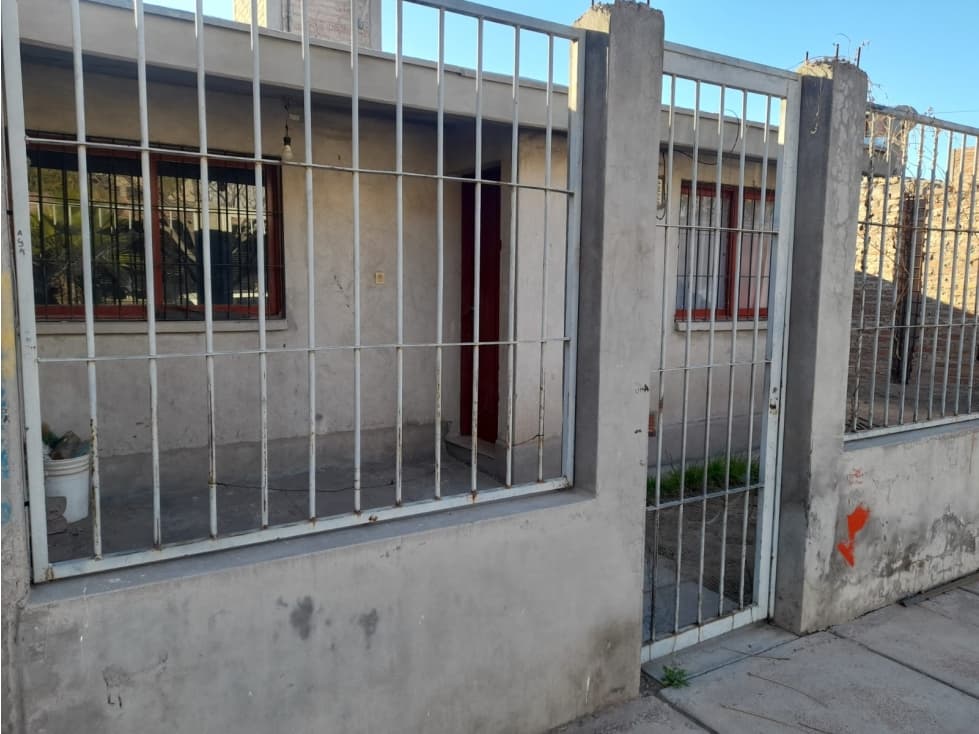 Casa en Venta 2 habitaciones — foto 3