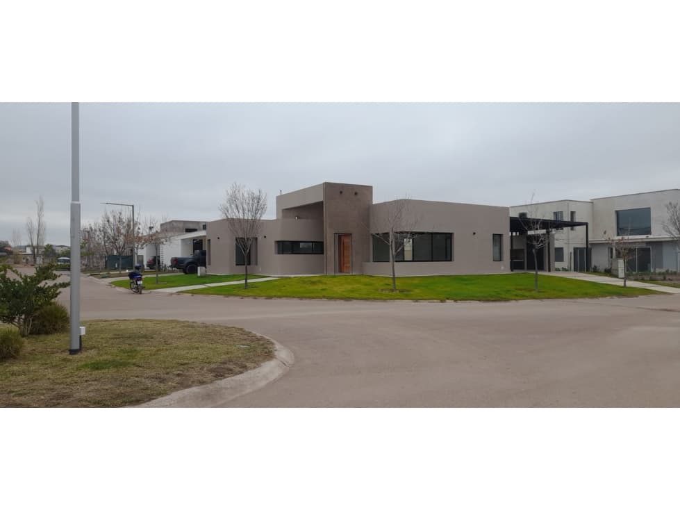 Casa en Venta Barrio La Luisa, Carrodilla -A Estrenar — foto 2