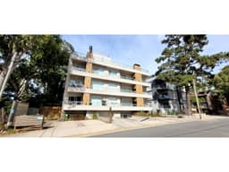 OPORTUNIDAD EN VENTA 2 AMBIENTES c/ Cochera y Baulera