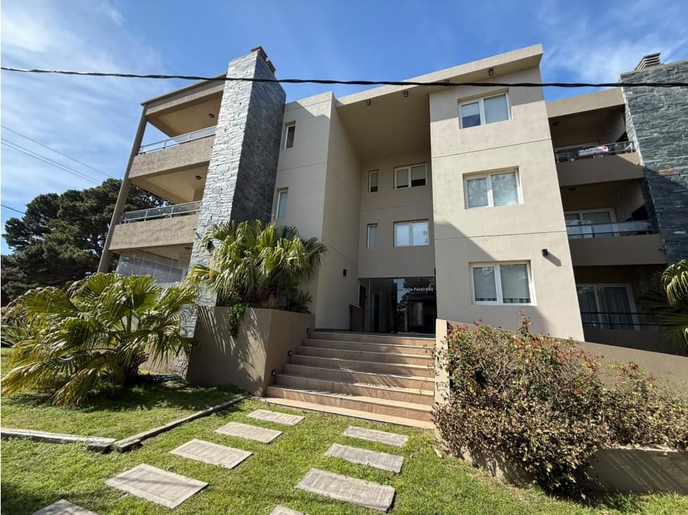 Hermoso 3 amb en Edificio Solares V!!! — foto 1