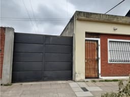 CASA Y LOCAL A LA VENTA EN ASCONAPE AL 1800, PASO DEL REY