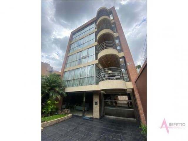 DEPARTAMENTO A LA VENTA EN CASTELAR CENTRO
