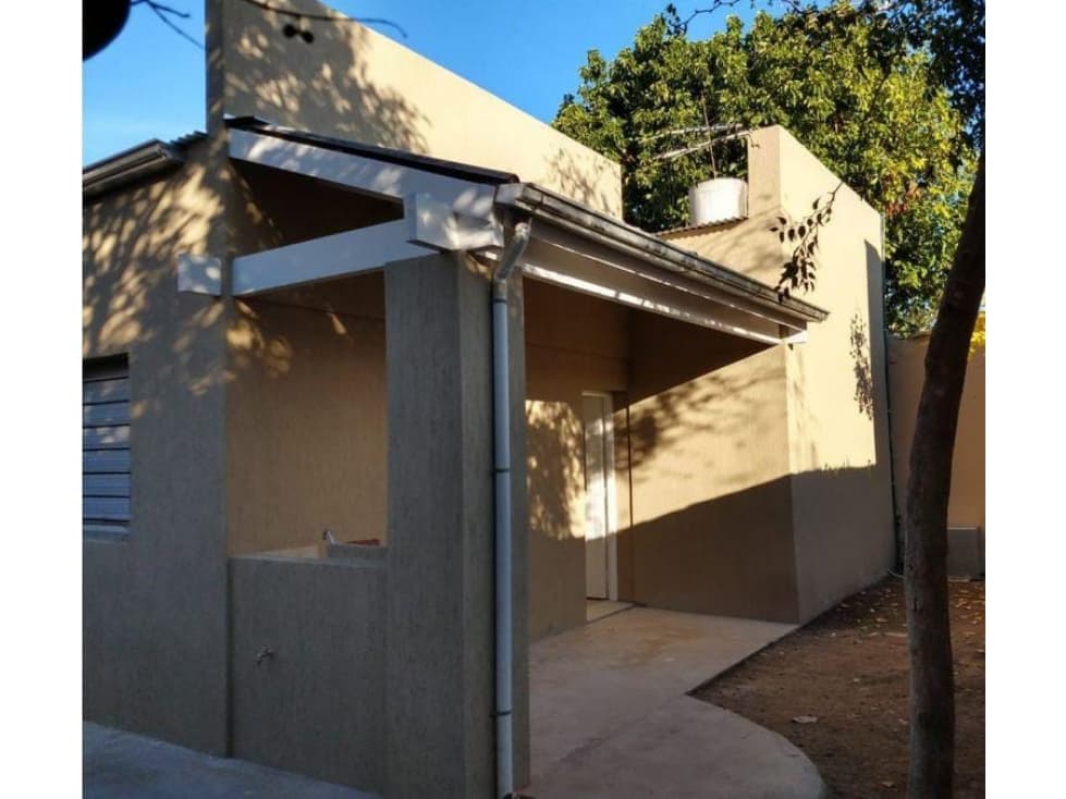 EXCELENTE CASA A LA VENTA EN PADUA CENTRO — foto 3