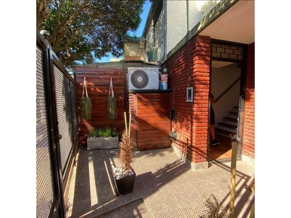 OPORTUNIDAD CASA EN MORON!! — foto 2