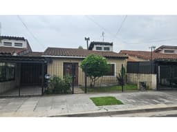OPORTUNIDAD CASA EN ITUZAIGO BARRIO AERONAUTICO!!