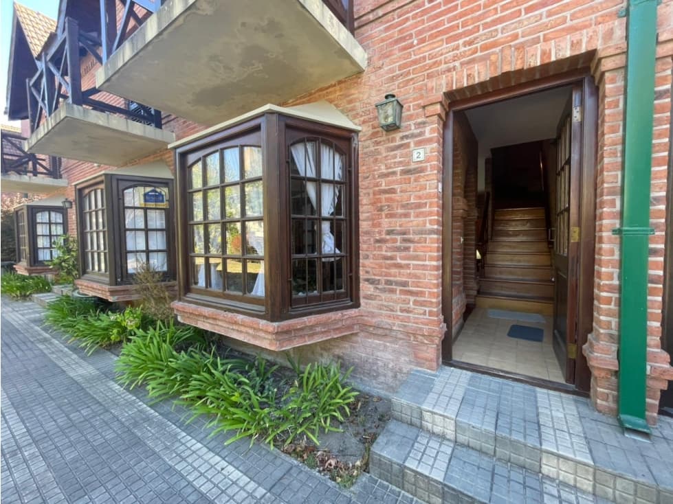 TRIPLEX 4 ambientes en venta - Pinamar — foto 1