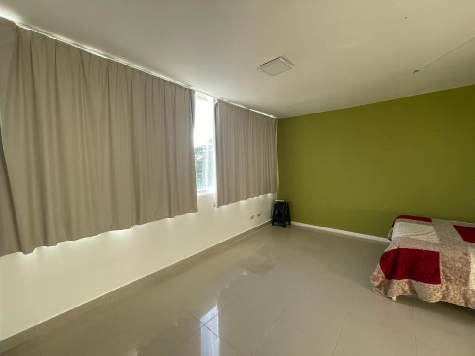 VENTA - DEPARTAMENTO C/ COCHERA EN VENTA - PASEO EL AGORA — foto 3