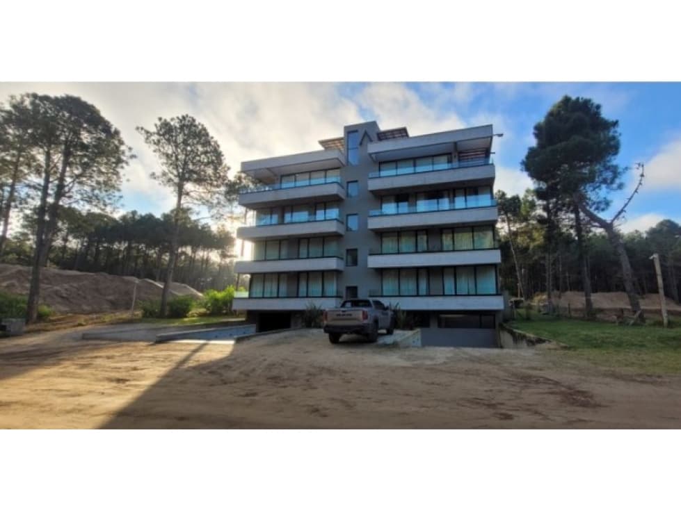 Venta Pinamar Norte - 4 ambientes - cochera y terraza — foto 4