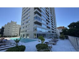 Venta Mirabilia Belgrano Dos Ambientes con Cochera Piso Alto Al Rio