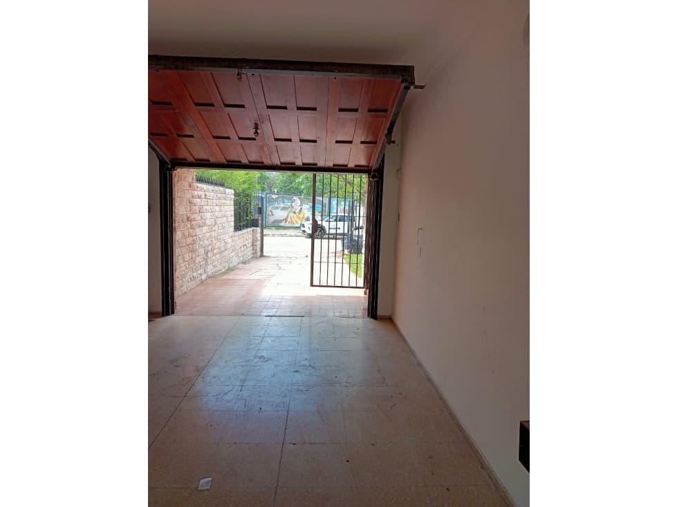 CASA EN VENTA DE 3 DOR SOBRE AV NEPER — foto 6