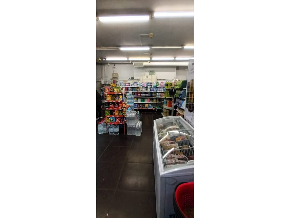 CENTRO LOCAL COMERCIAL AV MAIPU — foto 2