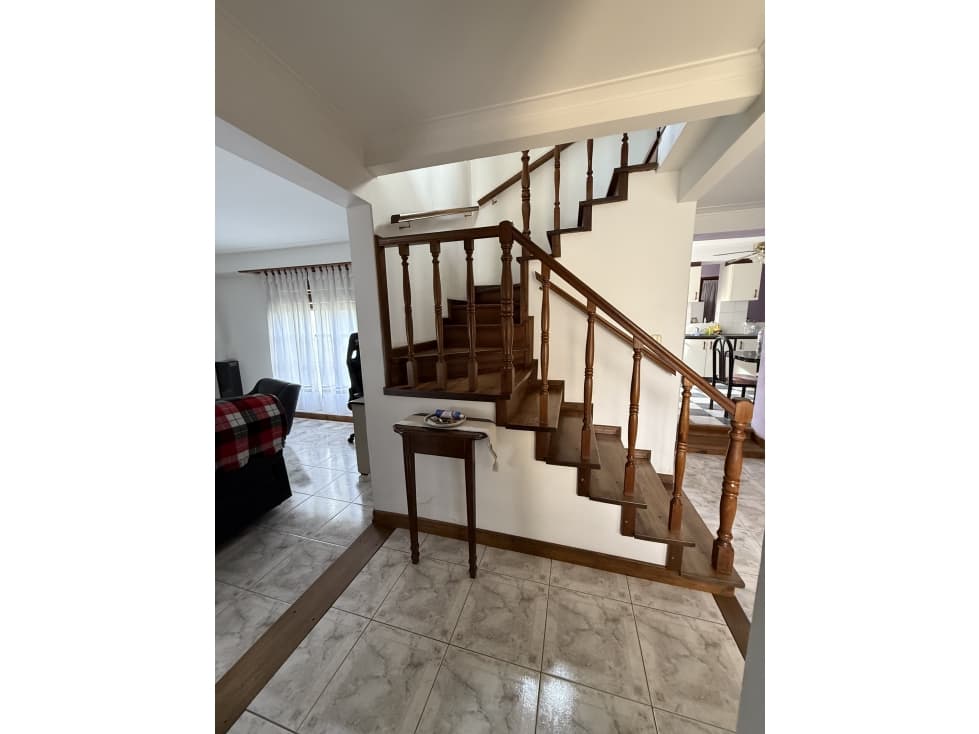 AMPLIO CHALET EN VENTA — foto 5