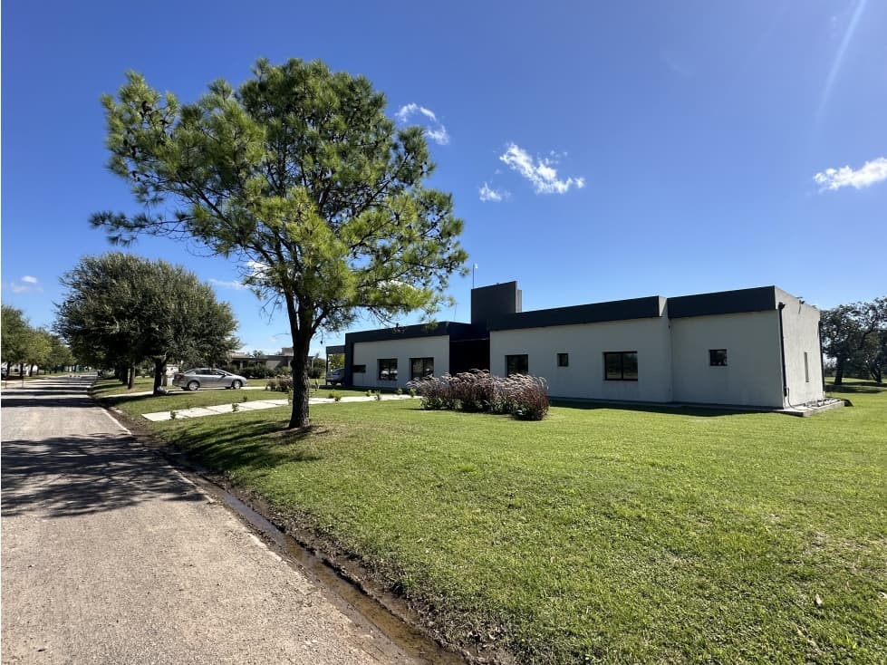 VENTA CASA COUNTRY EVERLINKS LUJÁN — foto 2