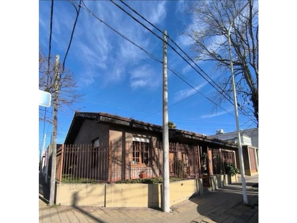 CASA MAS LOCAL COMERCIAL "14 DE JULIO" — foto 1