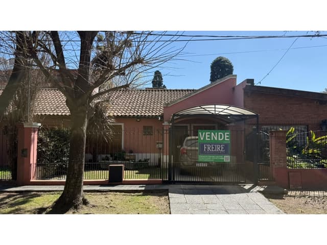 duplex 3 ambientes en Venta en Misiones 1544 - Lujan