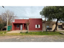 Casa amplia en Venta en Barrio Los Paraisos - Lujan