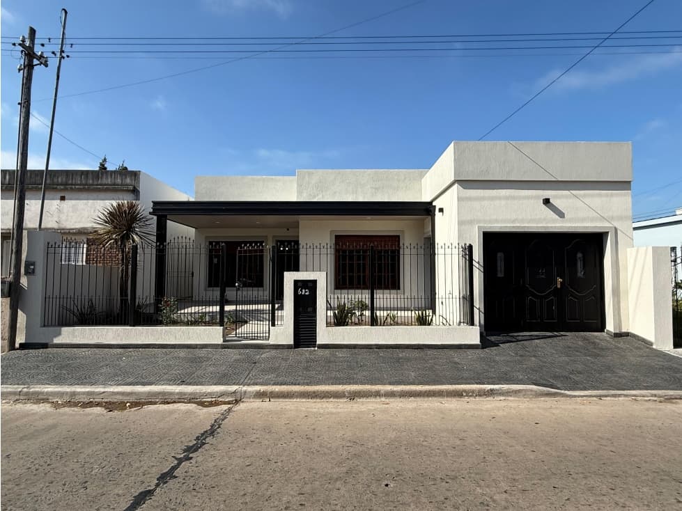 Casa y Departamento en venta - Centro - Luján, Buenos Aires — foto 2