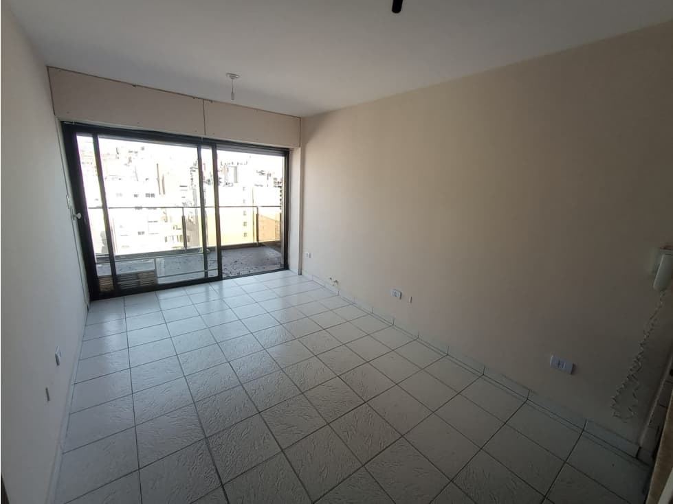 BALCON TERRAZA - PISO ALTO - 1 DORMITORIO - CASEROS N° 261 - B° CENTRO — foto 2