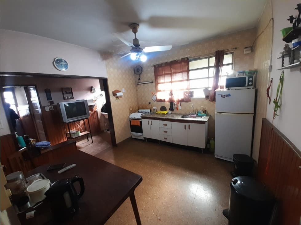 CASAS 4 AMBIENTES CON LOCAL — foto 4