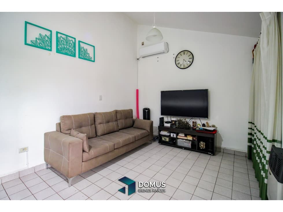 VENTA CASA B° SAN CARLOS ZONA SUR — foto 3