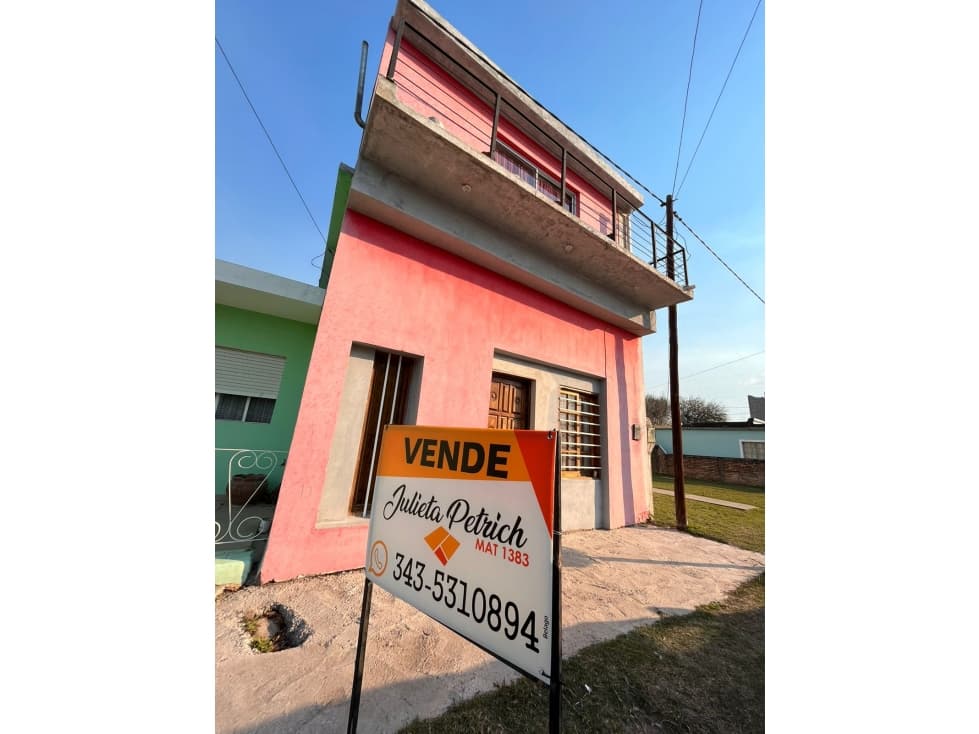 Casa de 2 pisos en Viale — foto 1