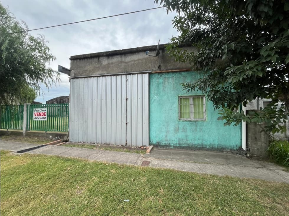 Casa con Galpon en Hasenkamp — foto 2