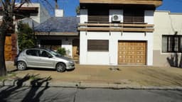 118 e/ 37 y 38 200 - Building Inmobiliaria