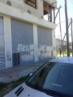 AVDA. 44 ESQ. 213 5800 - Building Inmobiliaria