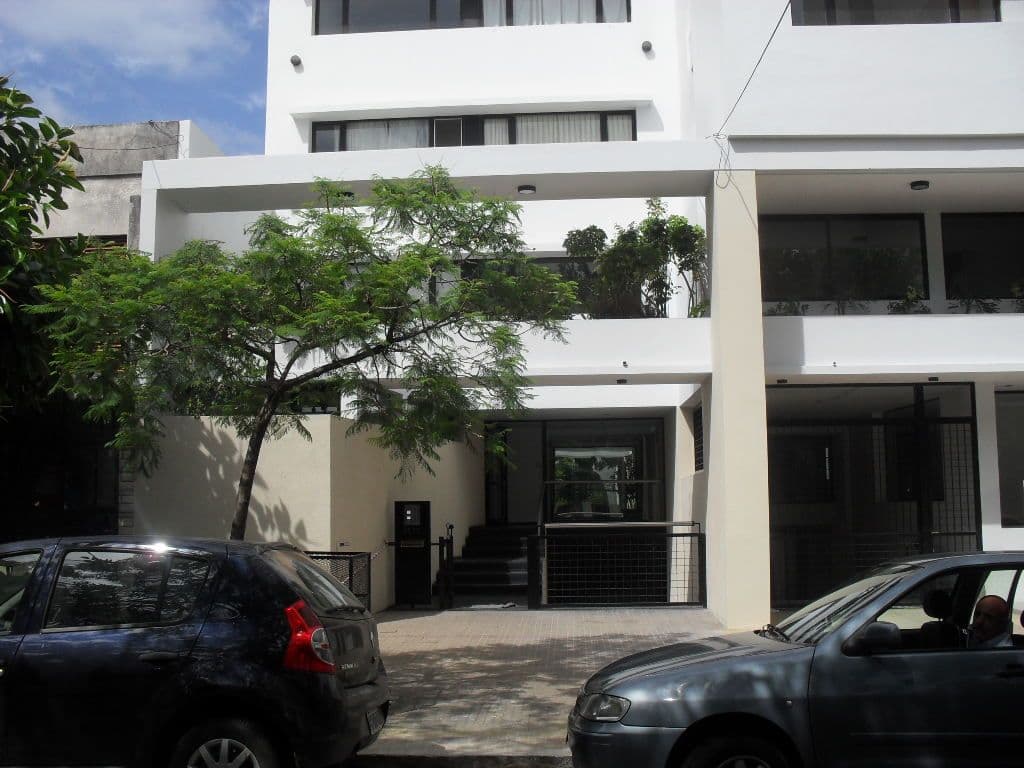 2 1300 - Building Inmobiliaria — foto 1
