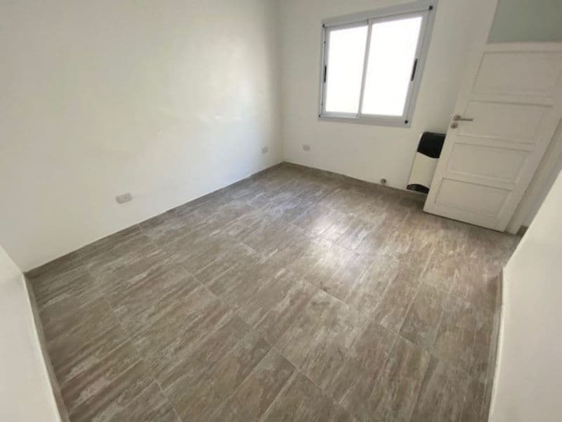 Boulevard 84 e/ 69 y 70 300 - Predovan Propiedades — foto 8