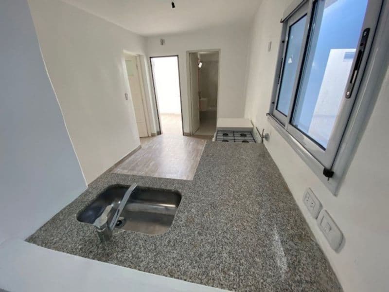 Boulevard 84 e/ 69 y 70 300 - Predovan Propiedades — foto 4