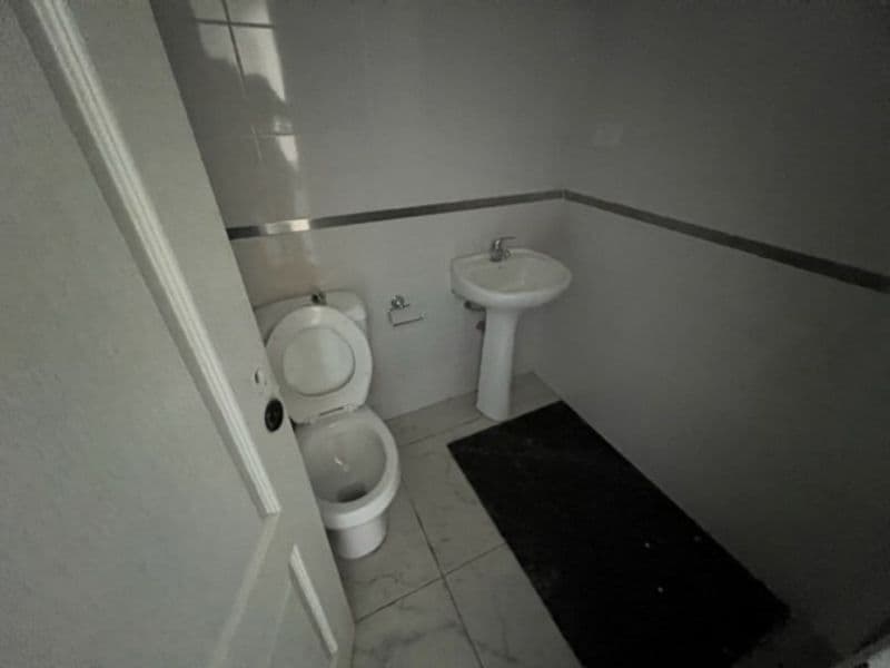 41 e/ 115 y 116 - Predovan Propiedades — foto 15