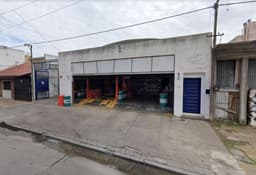 48 e/ 20 y 21 1200 - Predovan Propiedades