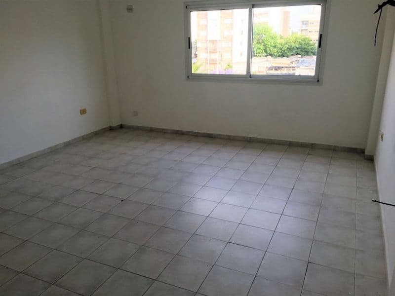 61 e/ 13 y 14 900 - Predovan Propiedades — foto 3