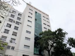 48 e/ 13 y 14 900 - Predovan Propiedades