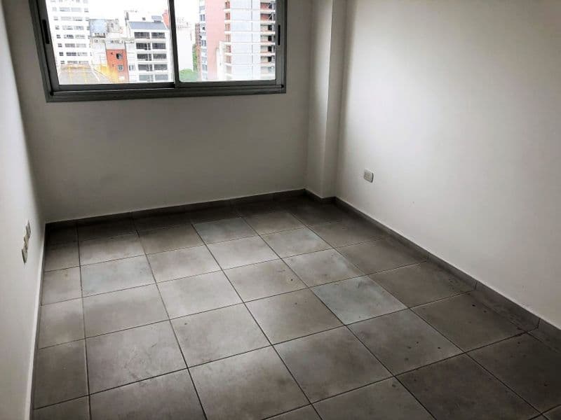48 e/ 13 y 14 900 - Predovan Propiedades — foto 5