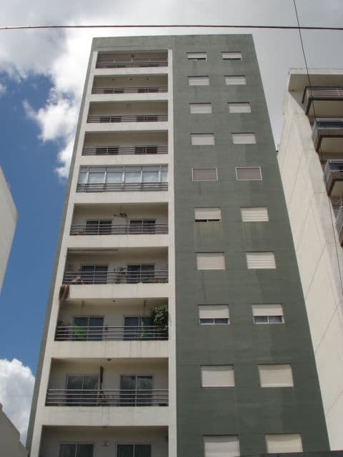 45 e/ 9 y 10 700 - Predovan Propiedades — foto 1